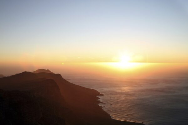 Cape Town's Table Mountain during sunset and Indian Ocean