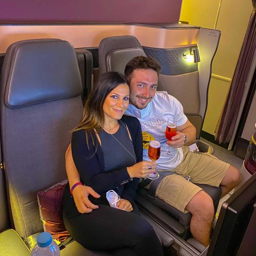 5Qatar Airways business class Q-Suite A350-900